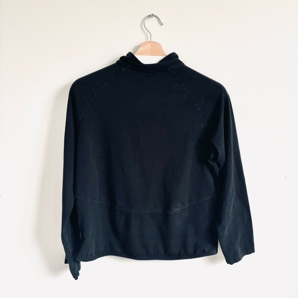 Nike Athletic Fitted Zip Up Long Sleeve Black Top - Picture 2 of 7